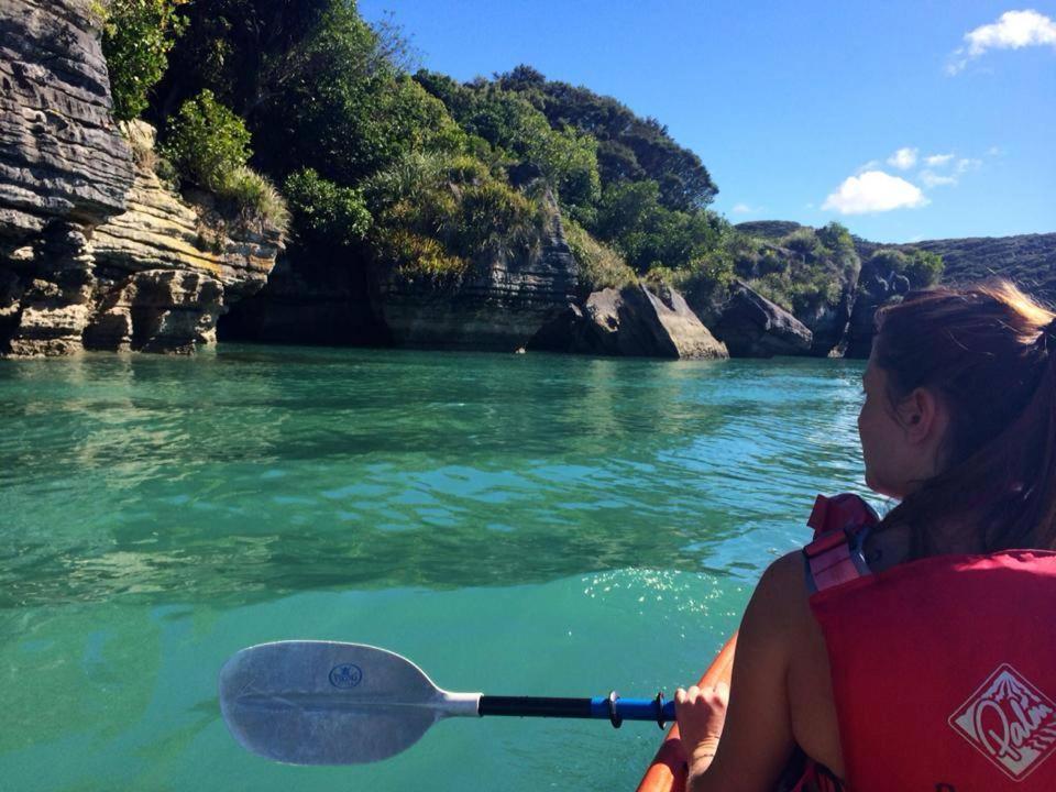 Raglan Backpackers旅舍 外观 照片
